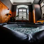 Palac Spiz Kolo Karpacza 酒店 Miłków