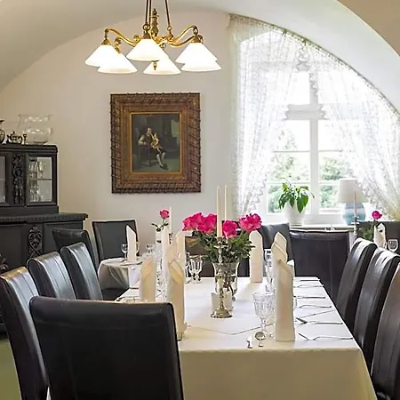 Pałac Spiż Koło Karpacza Hotel 3*