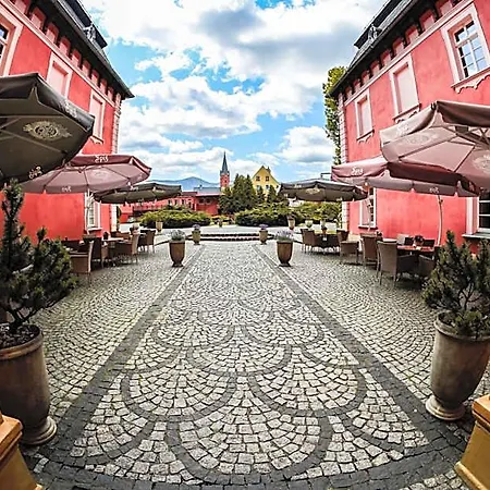 Pałac Spiż Koło Karpacza Hotel 3*