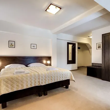 Palac Spiz Kolo Karpacza 3*