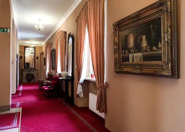 Palac Spiz Kolo Karpacza Miłków